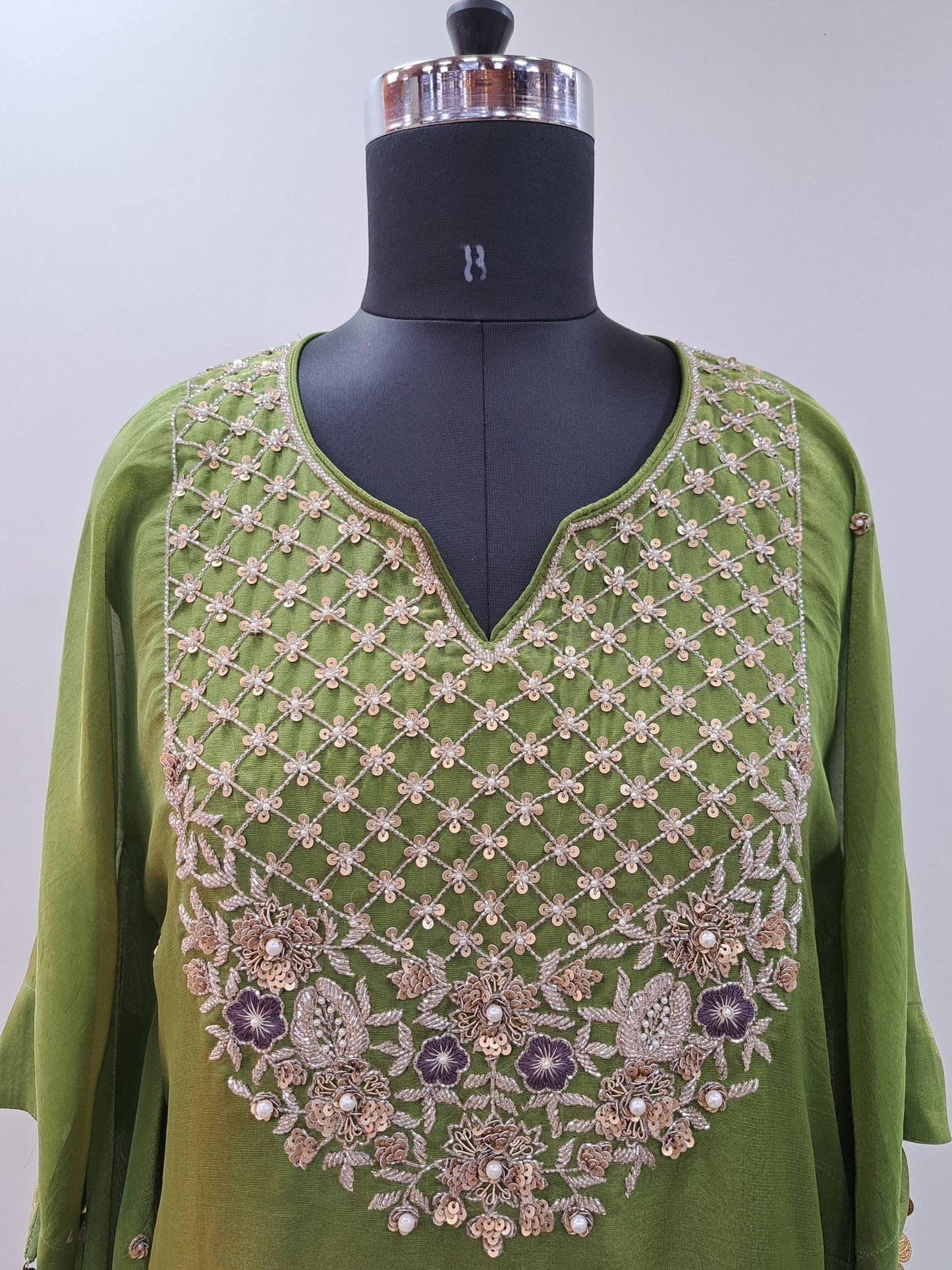 ANVITA1027 - J.BEHARI