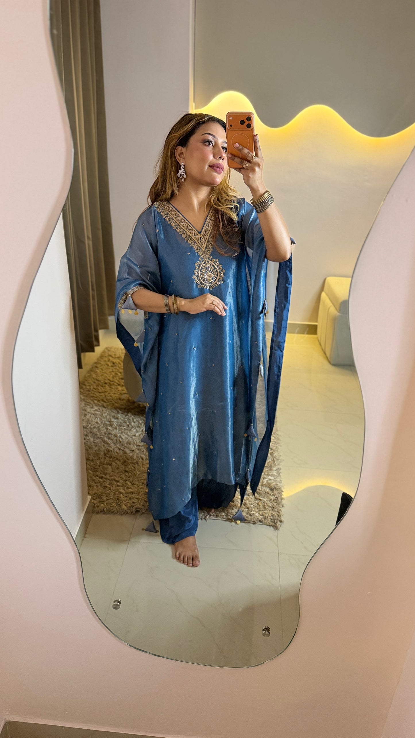 Royal Drape Embellished Tissue Kaftan