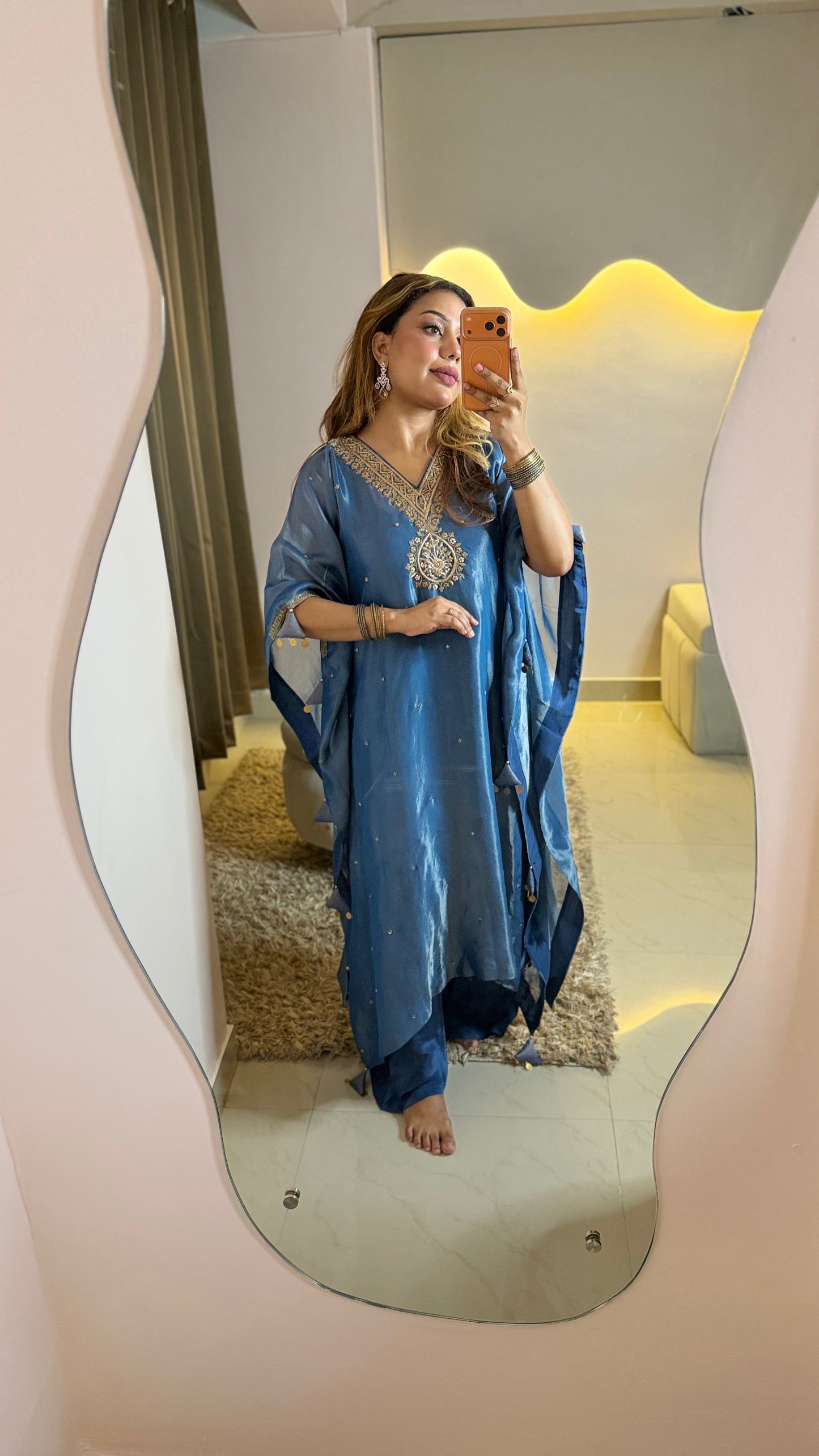 Royal Drape Embellished Tissue Kaftan