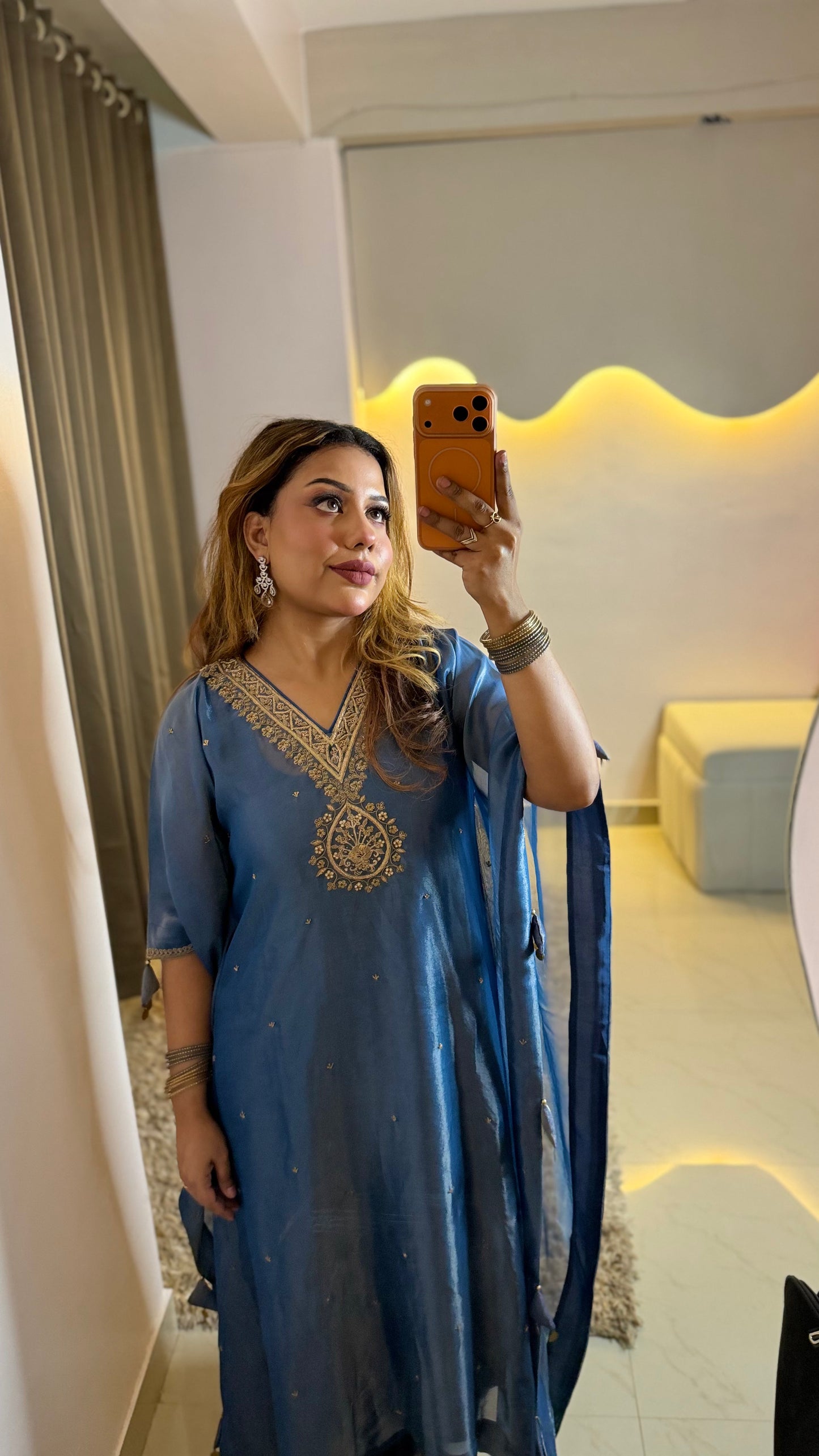 Royal Drape Embellished Tissue Kaftan