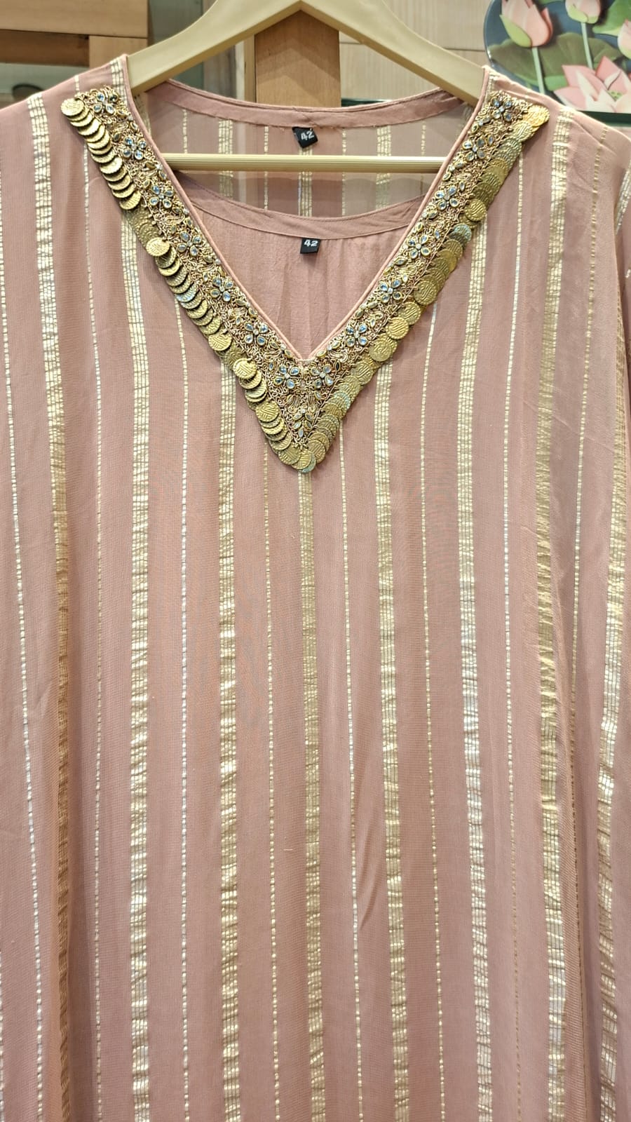 Metallic v Neck Georgette Kaftan