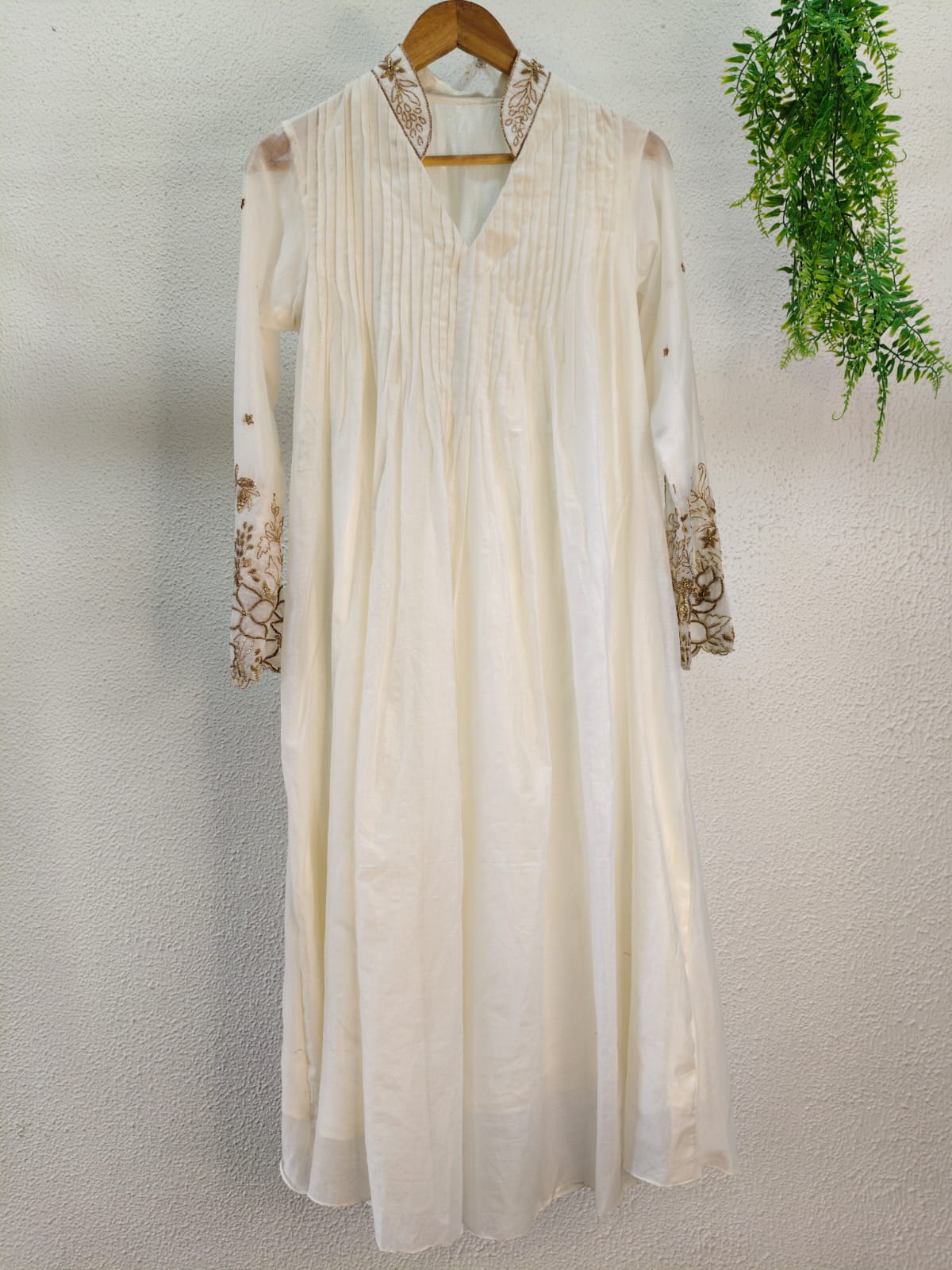 Ready to Wear Kurti - J.BEHARI