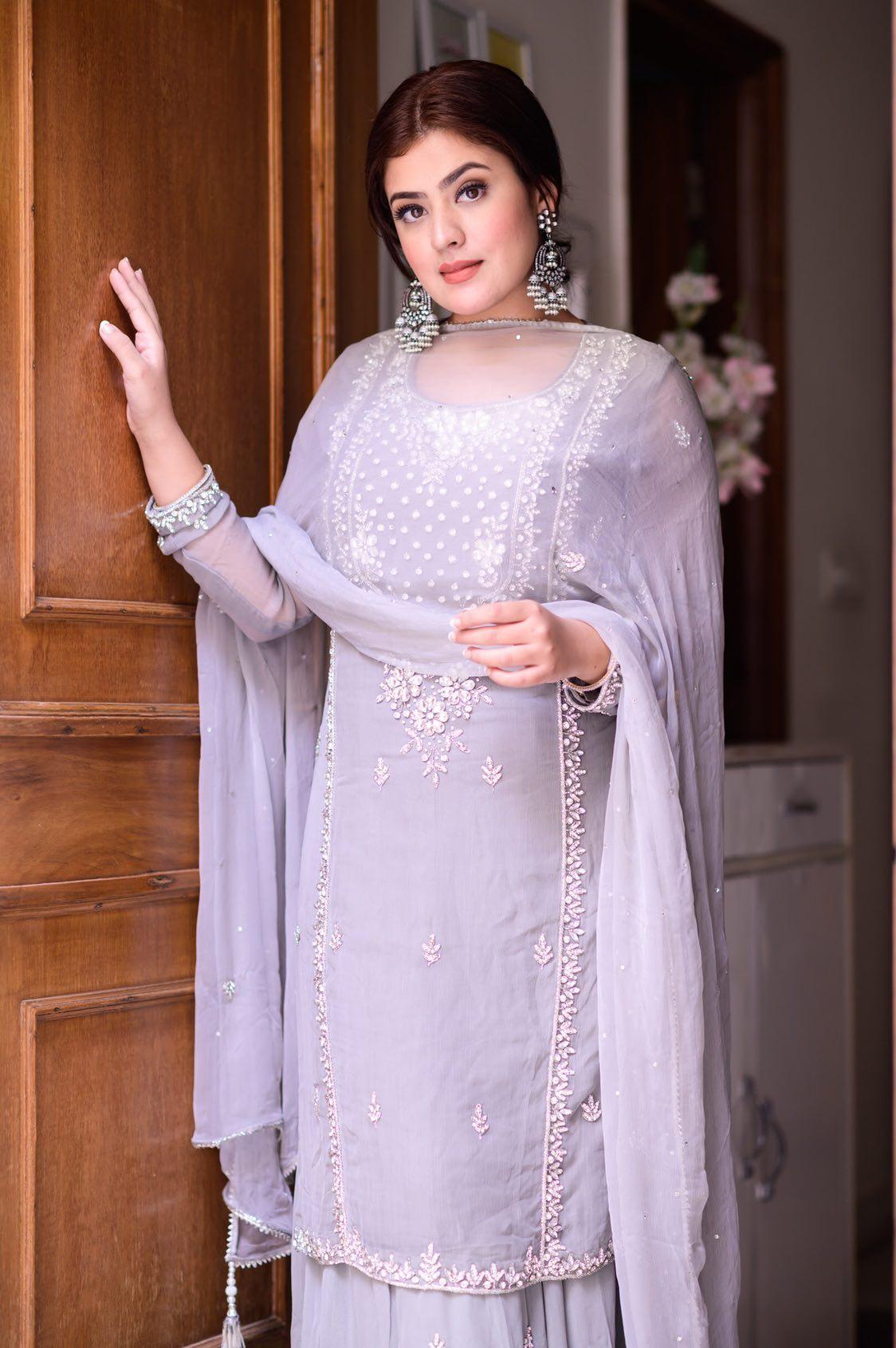 THE STUNNING DIGITAL CREATOR curlgirl Rupali Hasija in our bestsellers Moonlight Sharara Set - J.BEHARI